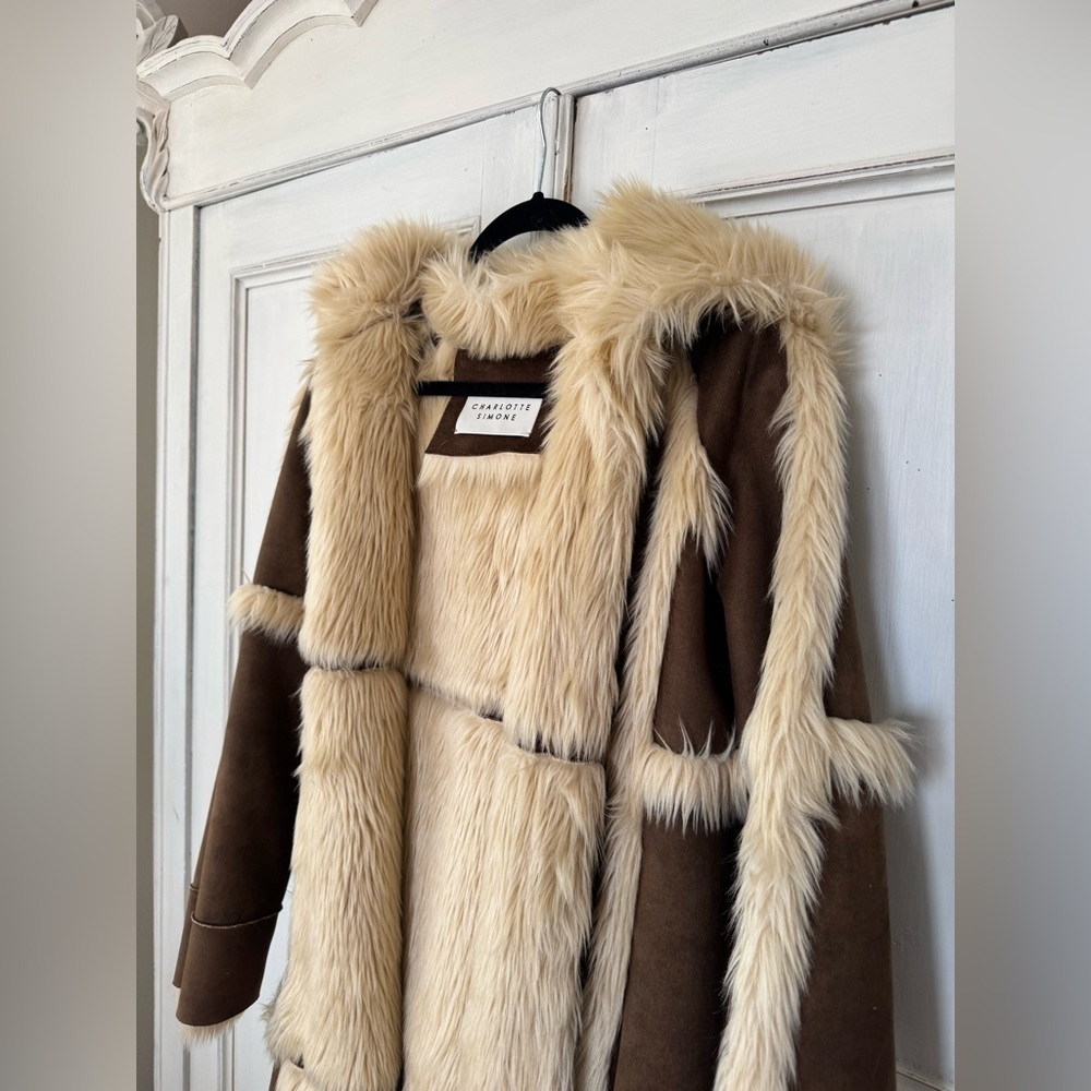 Charlotte Simone Tilly Coat - Picture 9 of 10